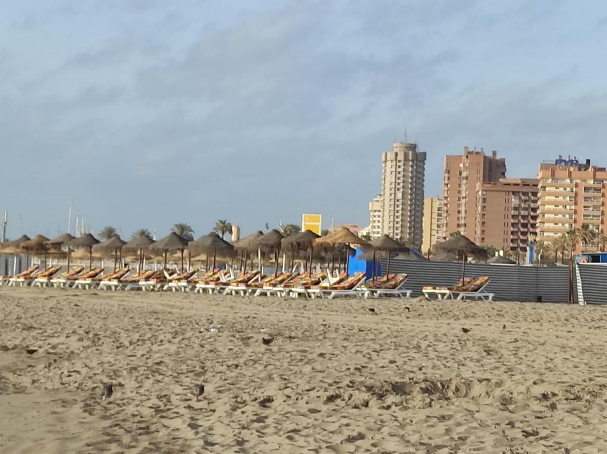 ÁTICO PRIMERA LINEA Marina Beach Fuengirola Kültér fotó